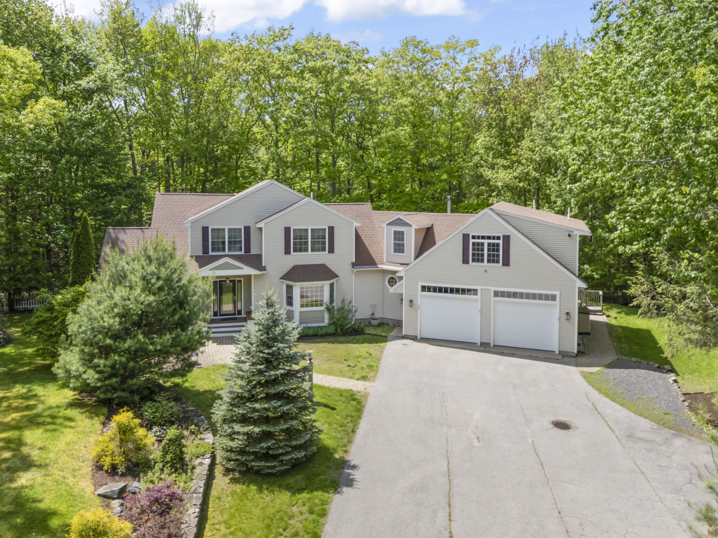 22 Adams Lane