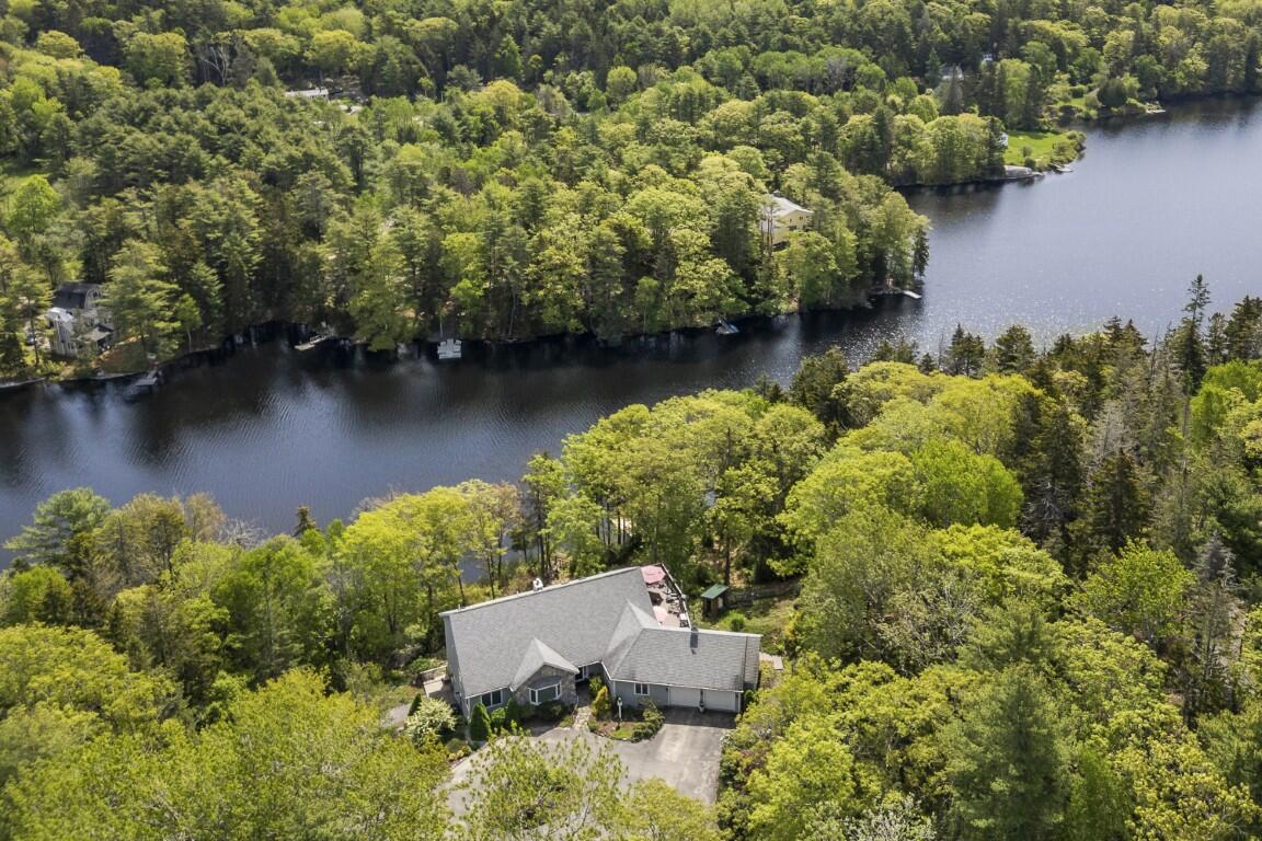 236 Lakeside Drive