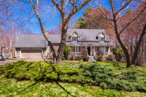 Photo of 1 Meadowlark Drive, York, ME 03909 (MLS # 1660836)