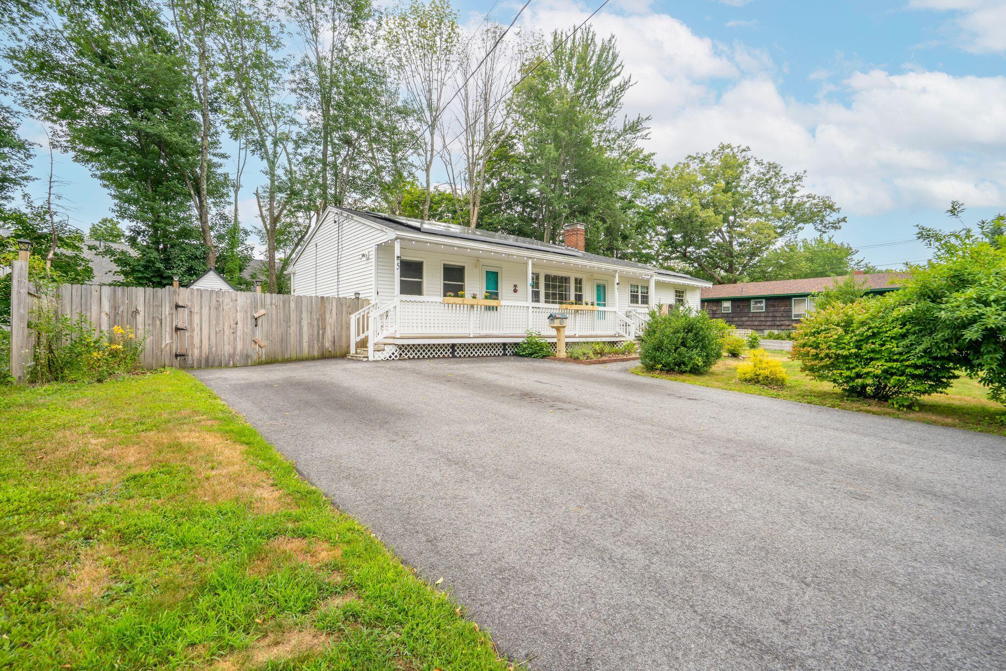 5 Spruce Lane