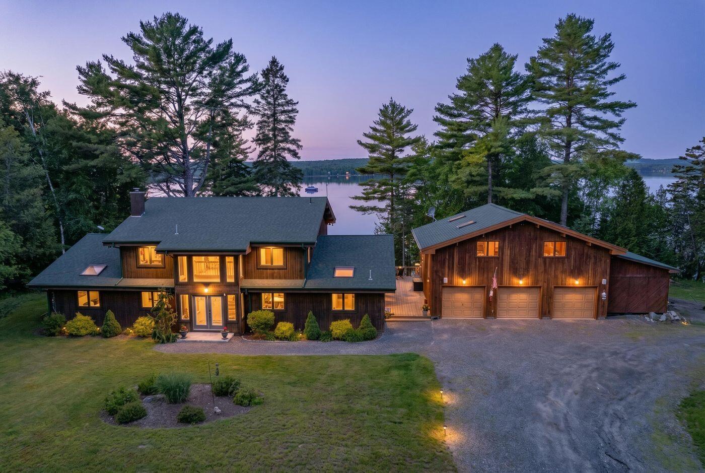 24 Split Rock Way