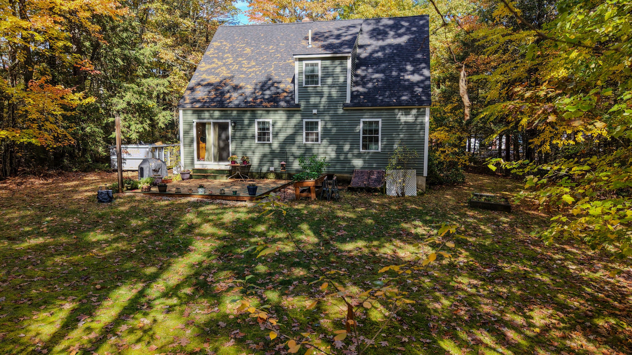 8 Desert Brook Drive