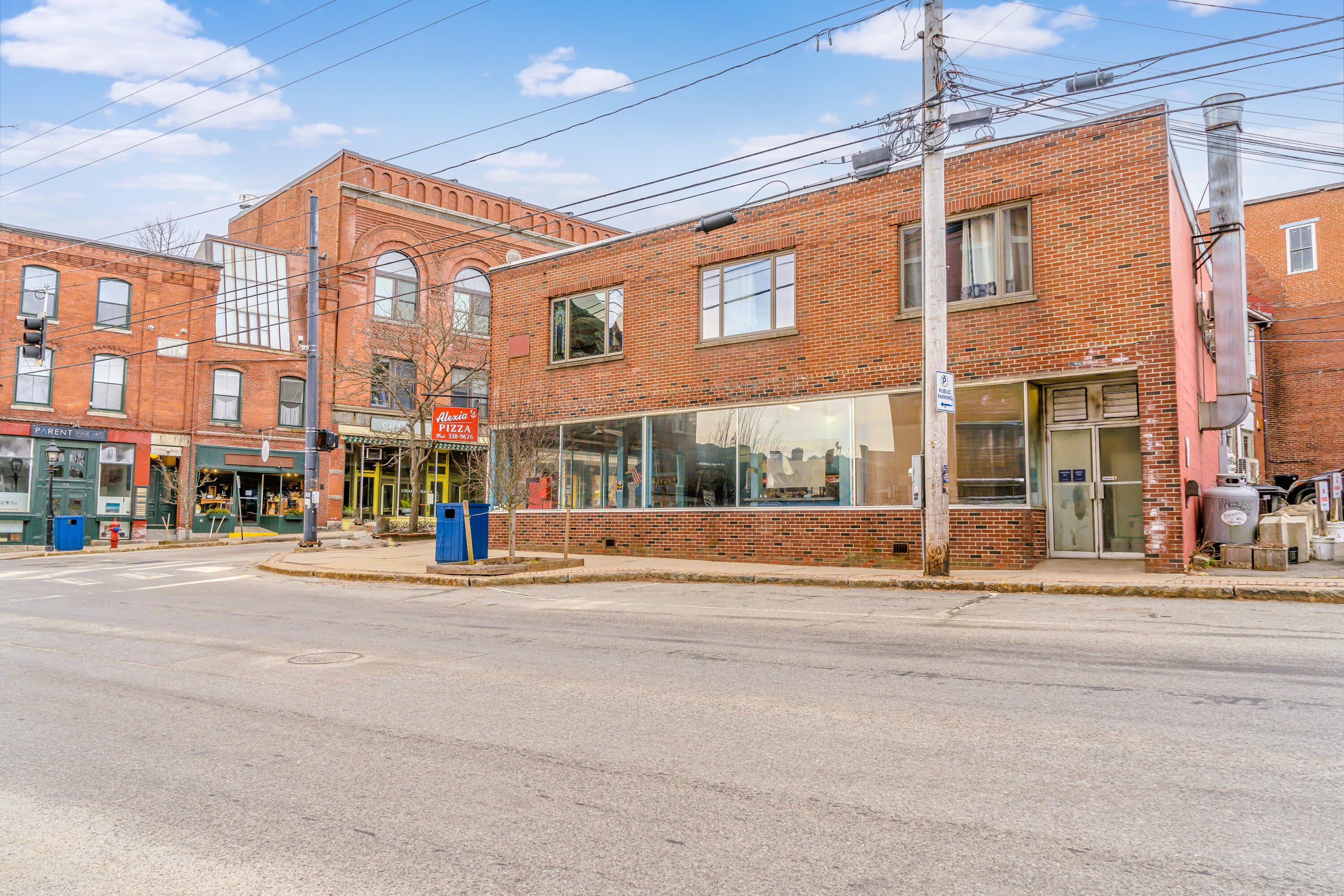 93 Main Street