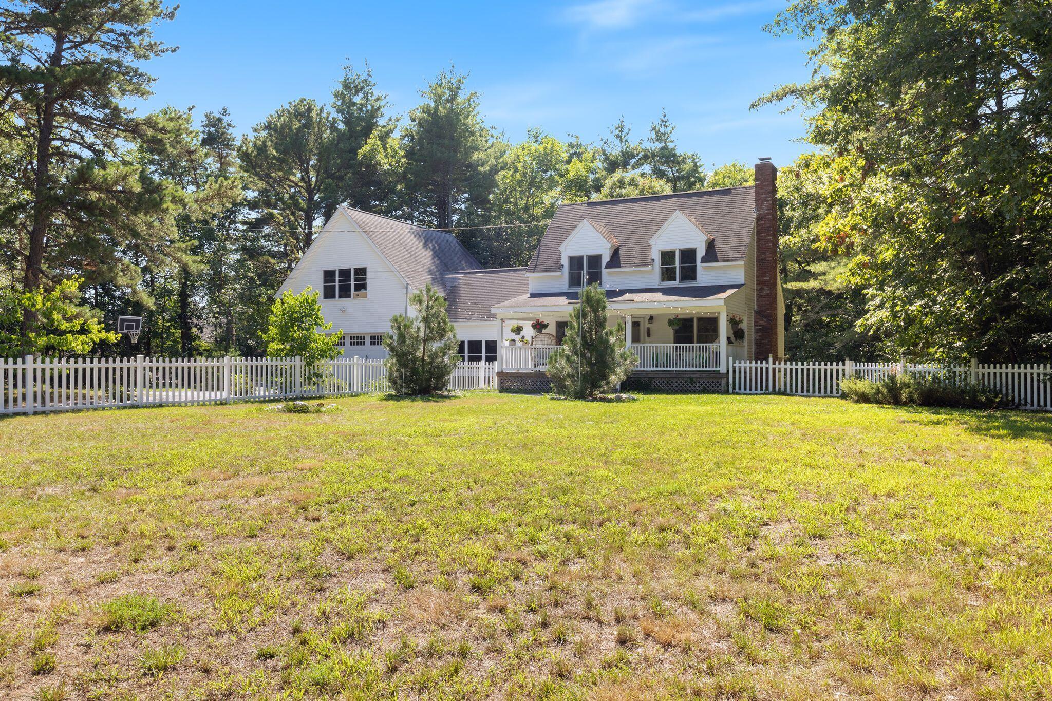 11 Highmeadow Drive