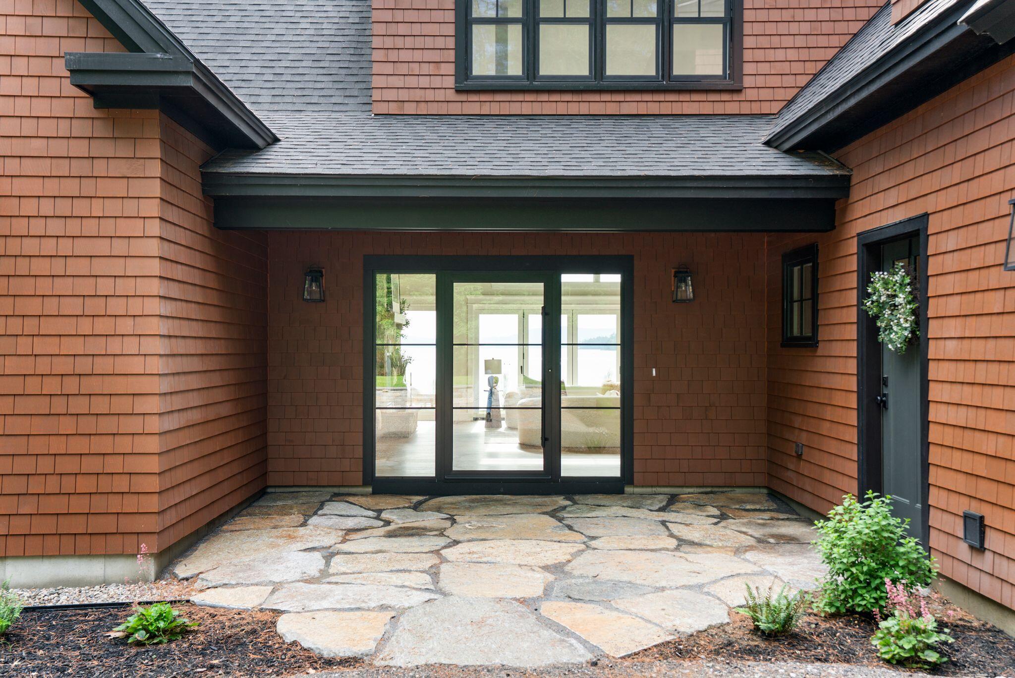 32 Hutchins Road