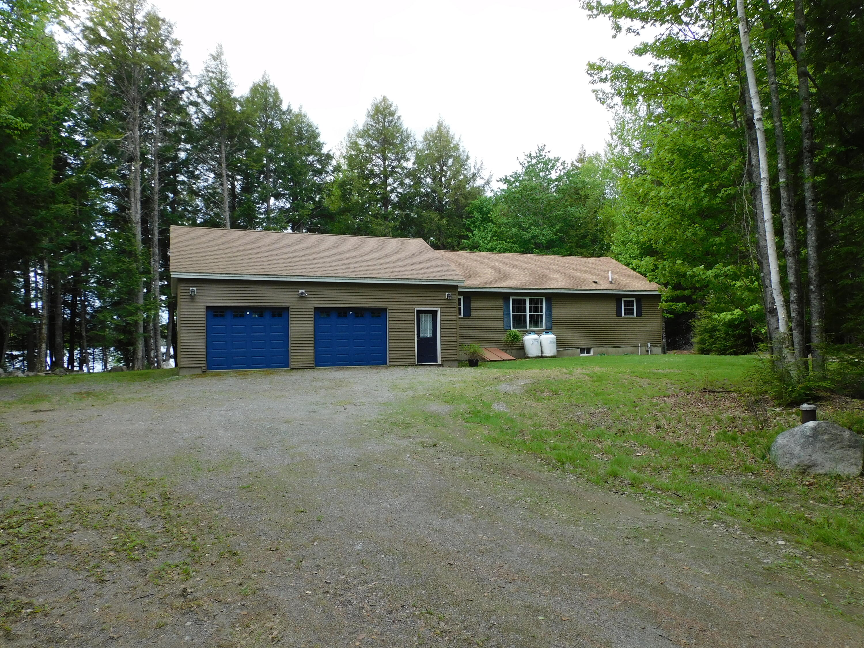 35 Black Cat Point Drive