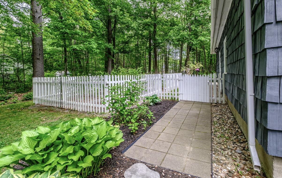 28 Woodhaven Drive