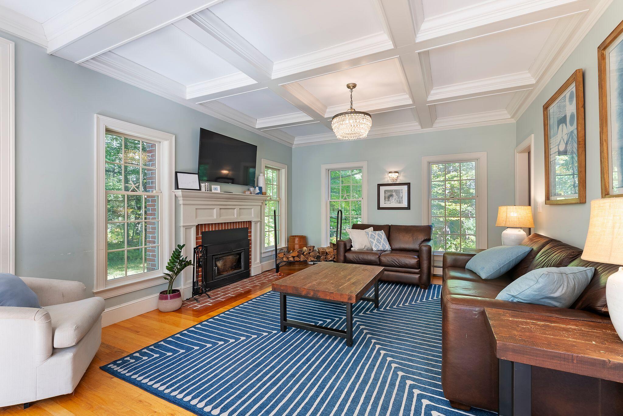 4 Greenview Drive