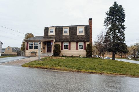 Photo of 3 Mathews Avenue, Bath, ME 04530 (MLS # 1660499)