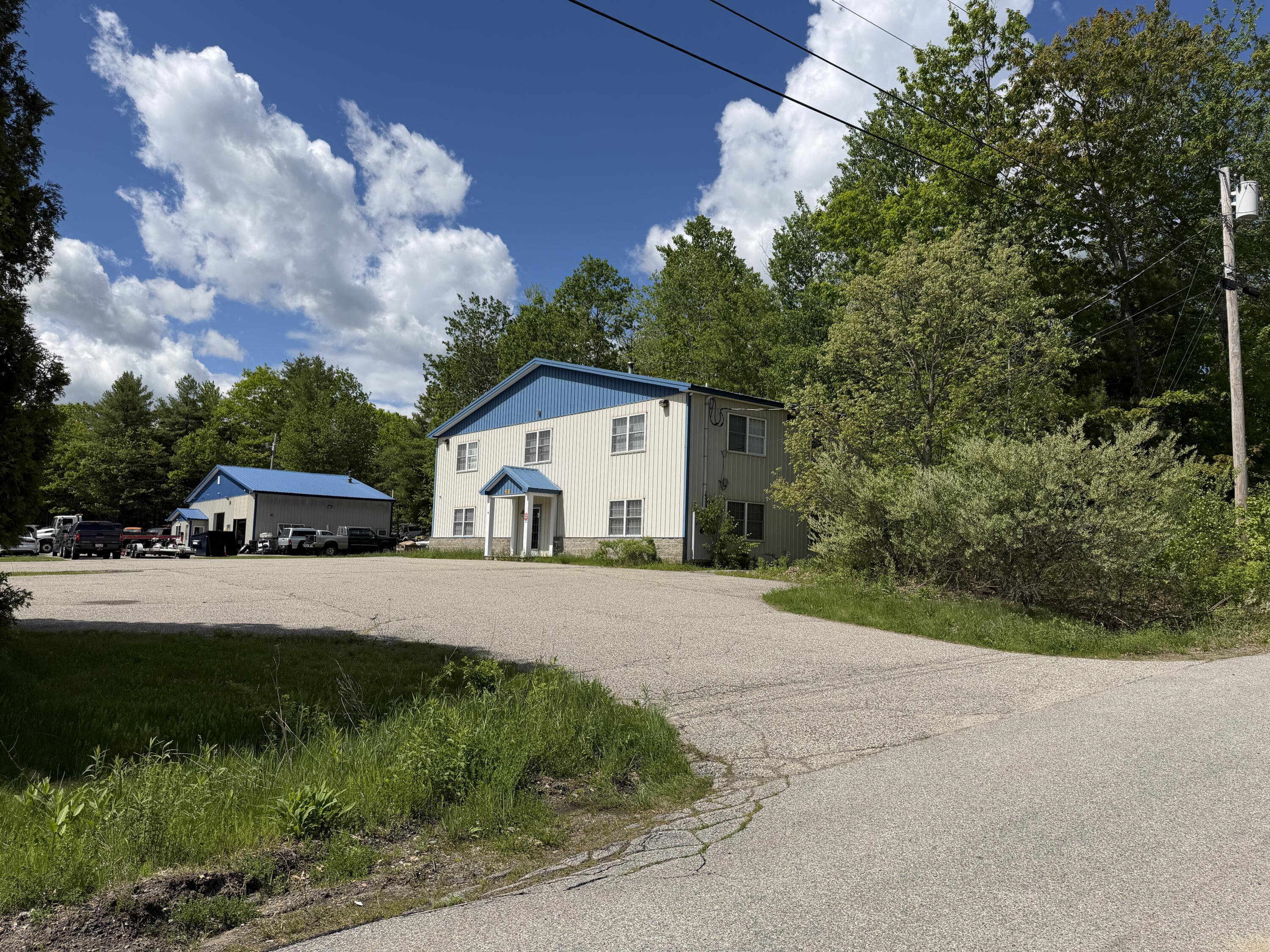 2210 Portland Road