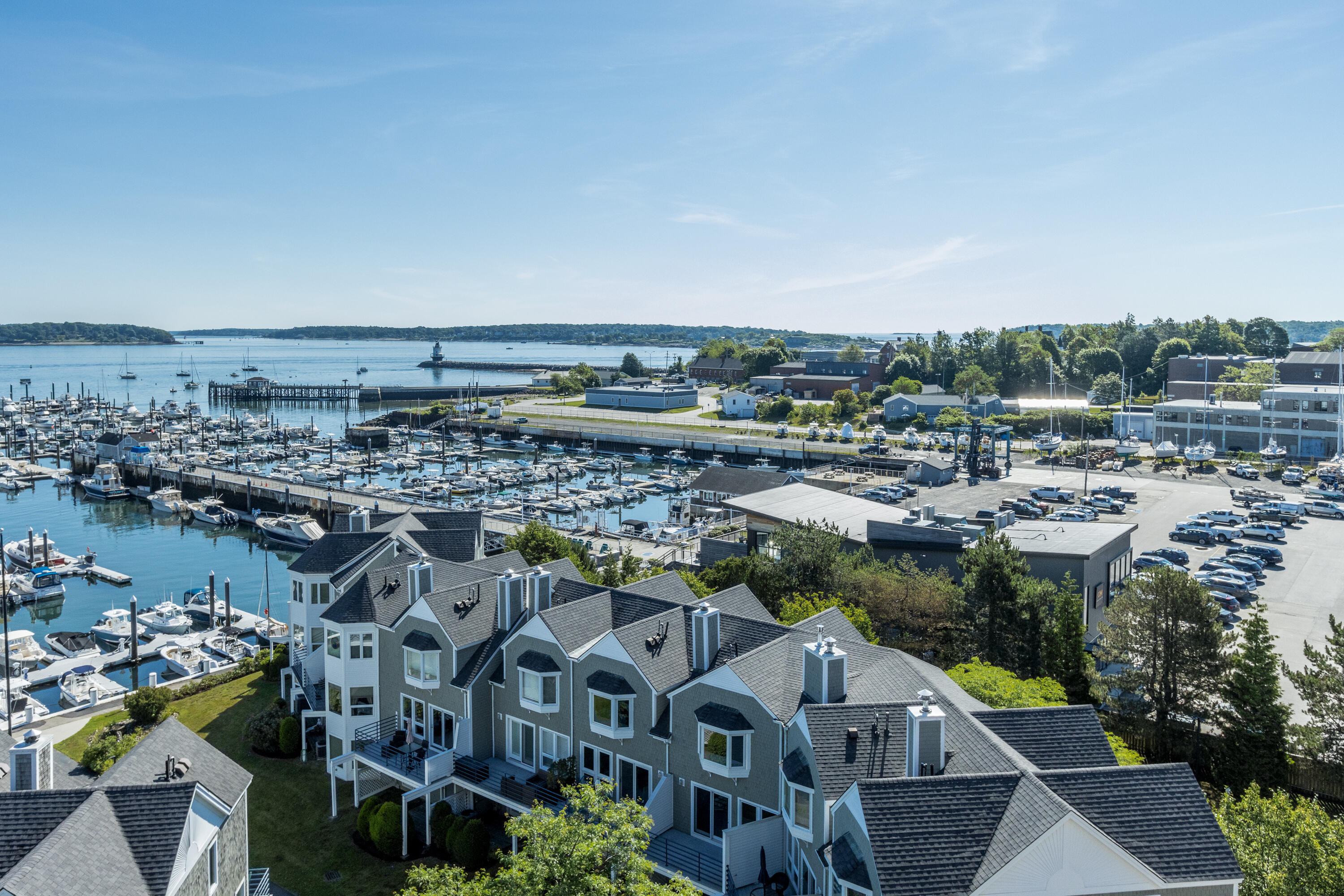 148 Breakwater Drive 807