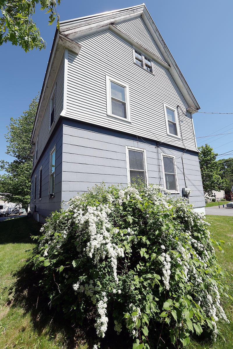 3 Grand Street
