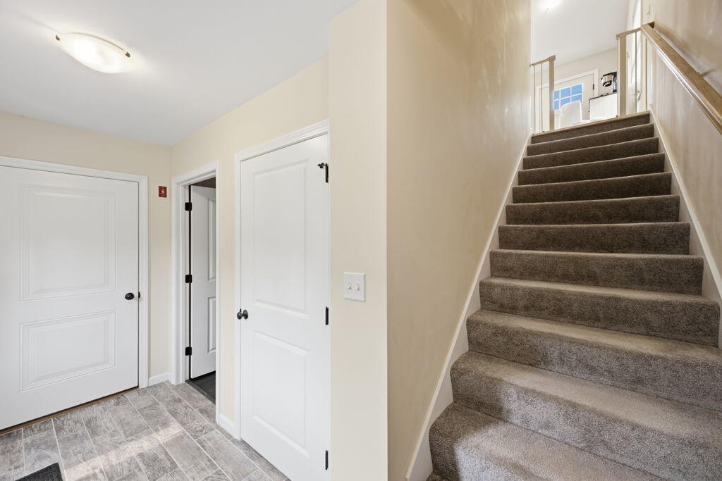 33 Gray Road