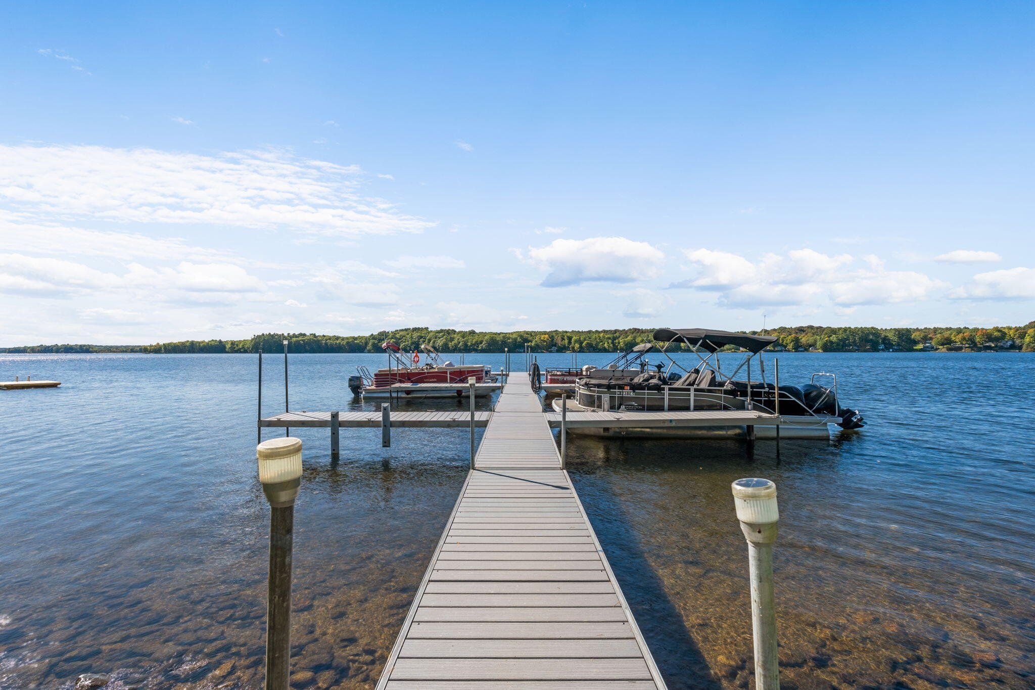 1270 Lakeview Drive 24