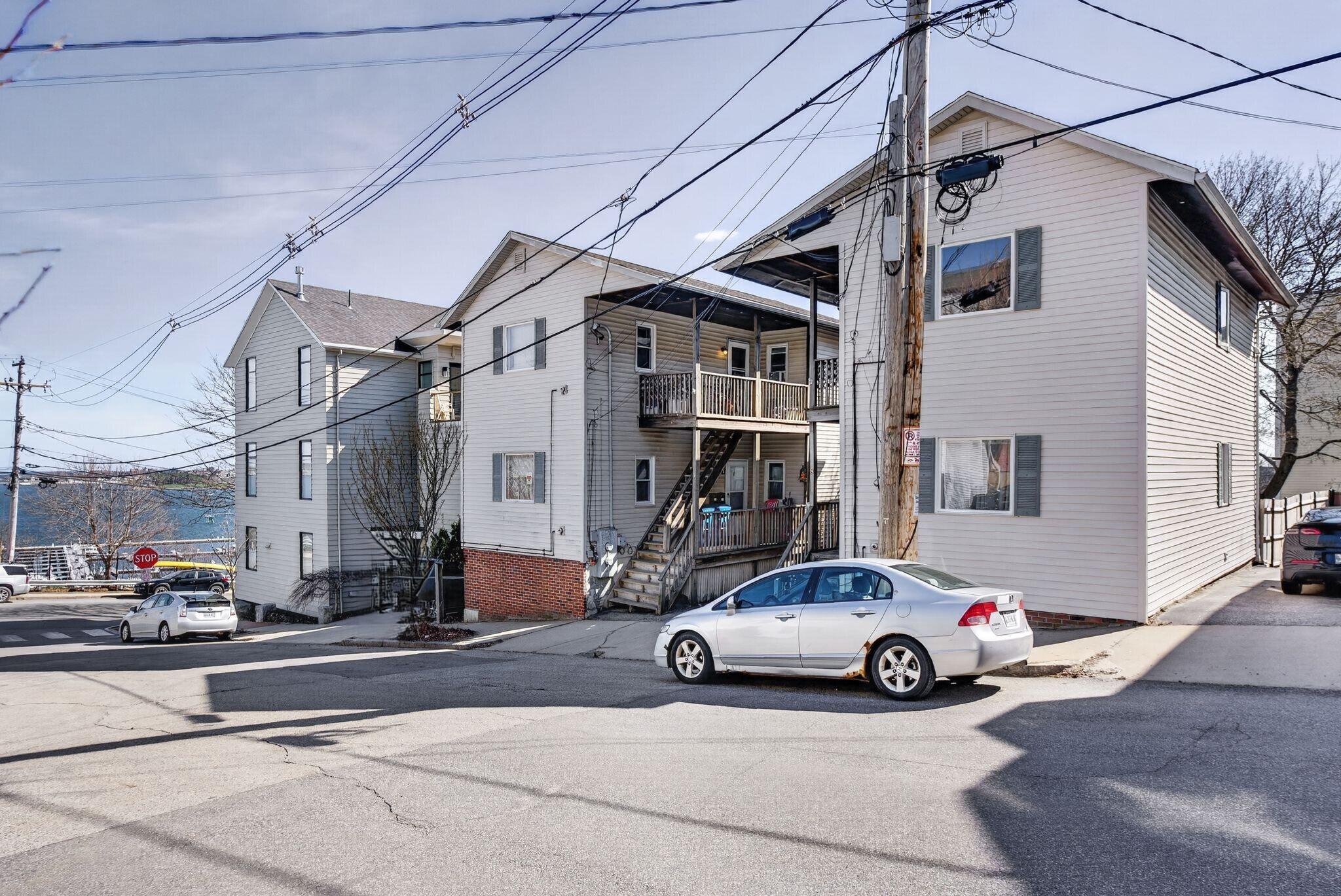 6 - 8 Saint Lawrence Street