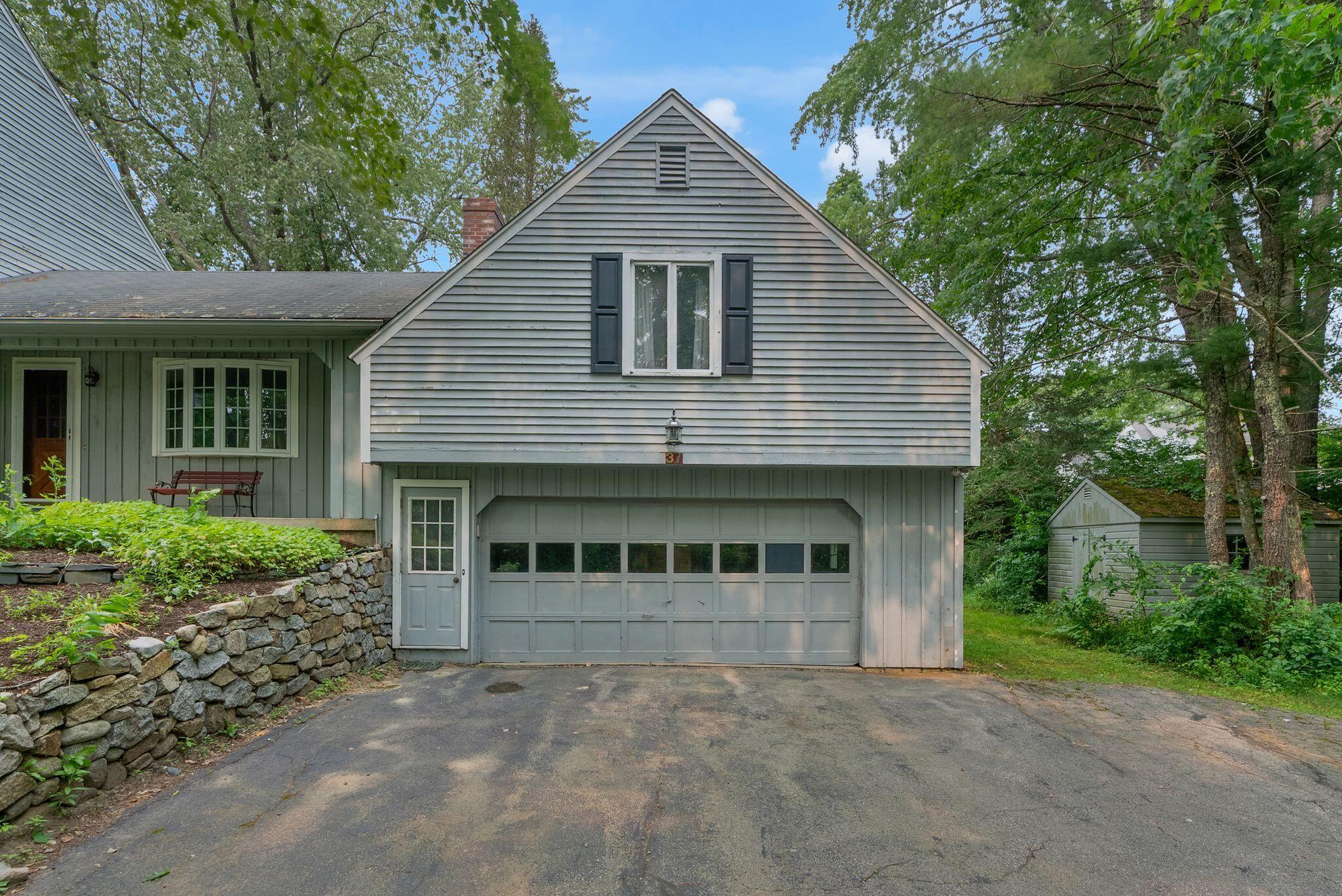 37 Penwood Drive