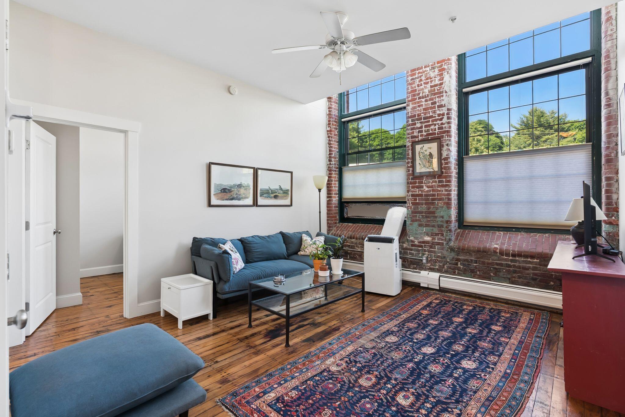 30 Lincoln Street 105