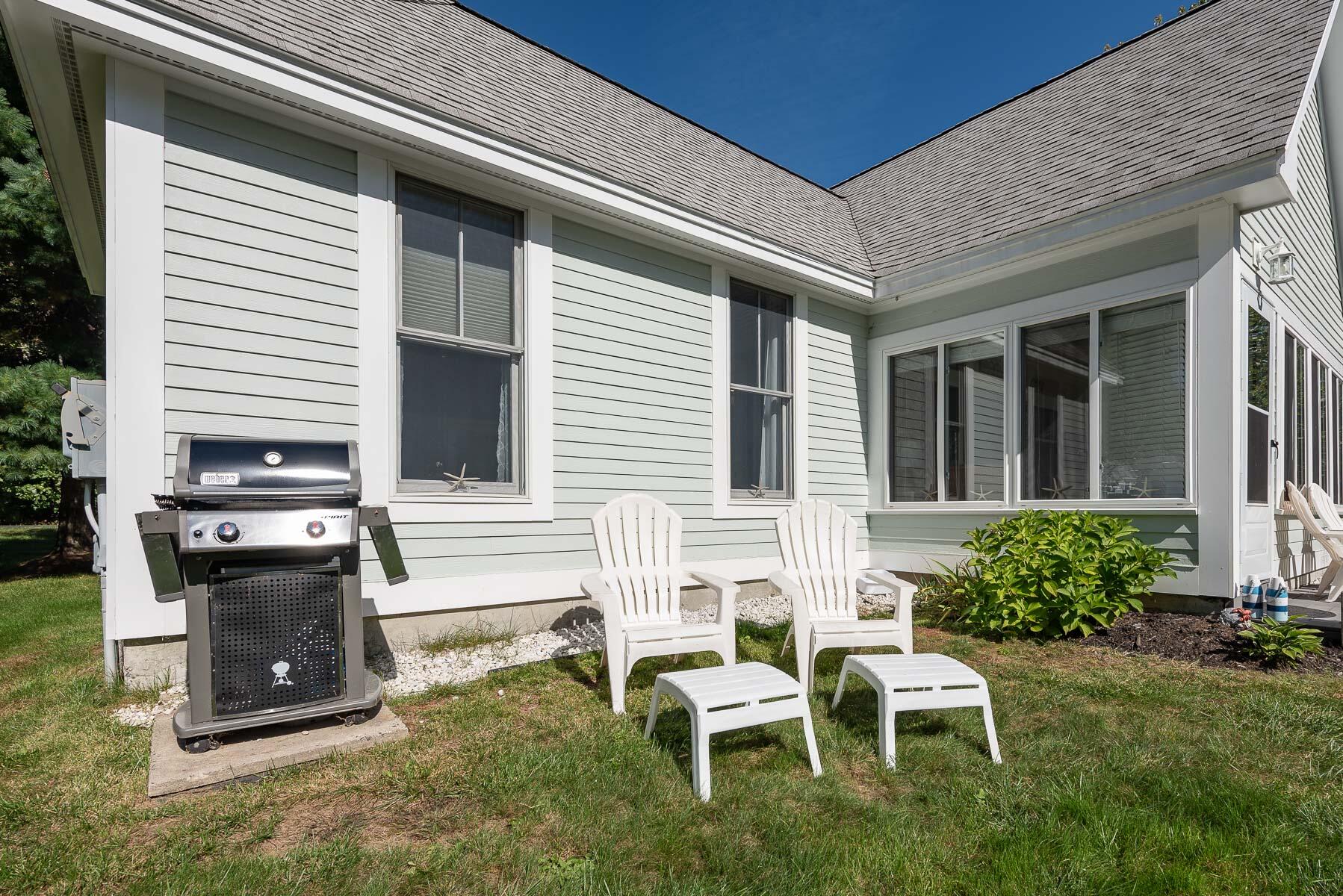 454 Post Road 331
