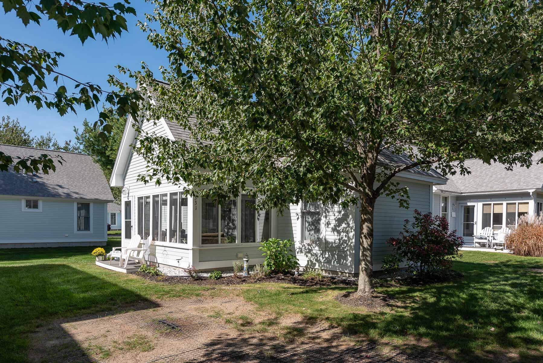 454 Post Road 331