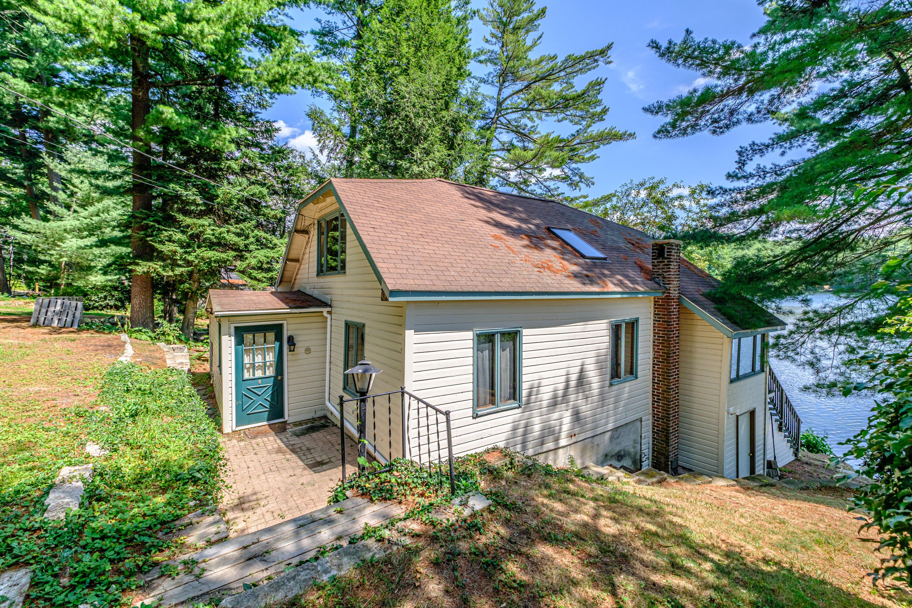 1 Fern Avenue