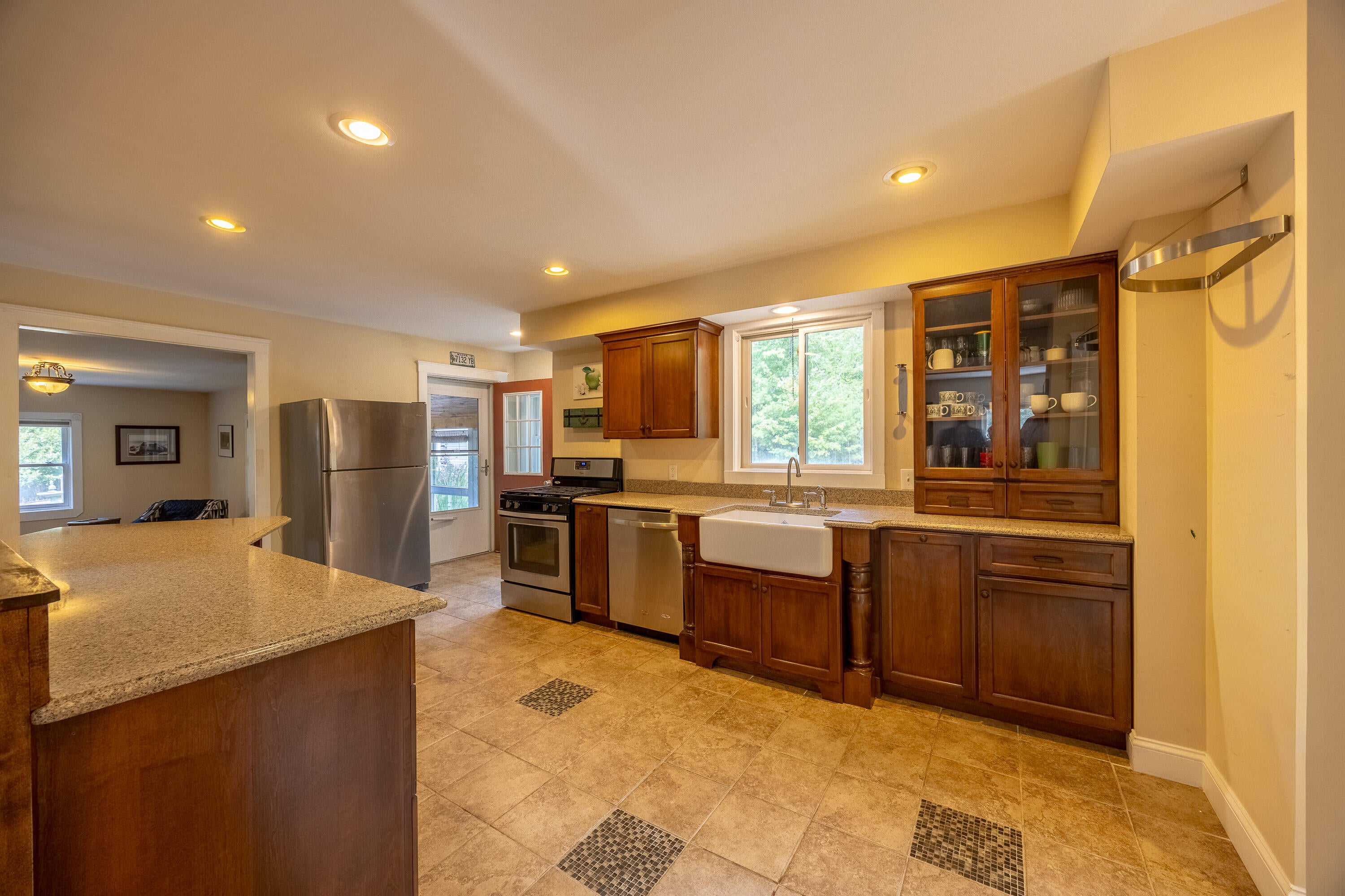 11 Bennett Lot Road