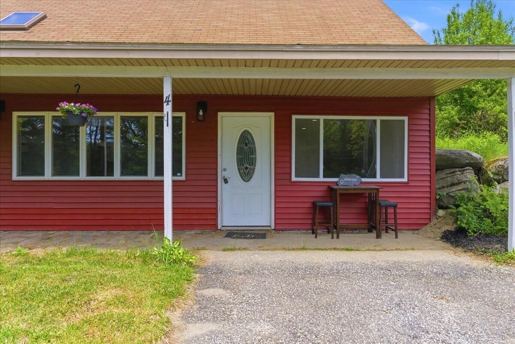 Photo of 4 Morrisette Drive, Sabattus, ME 04280 (MLS # 1665423)