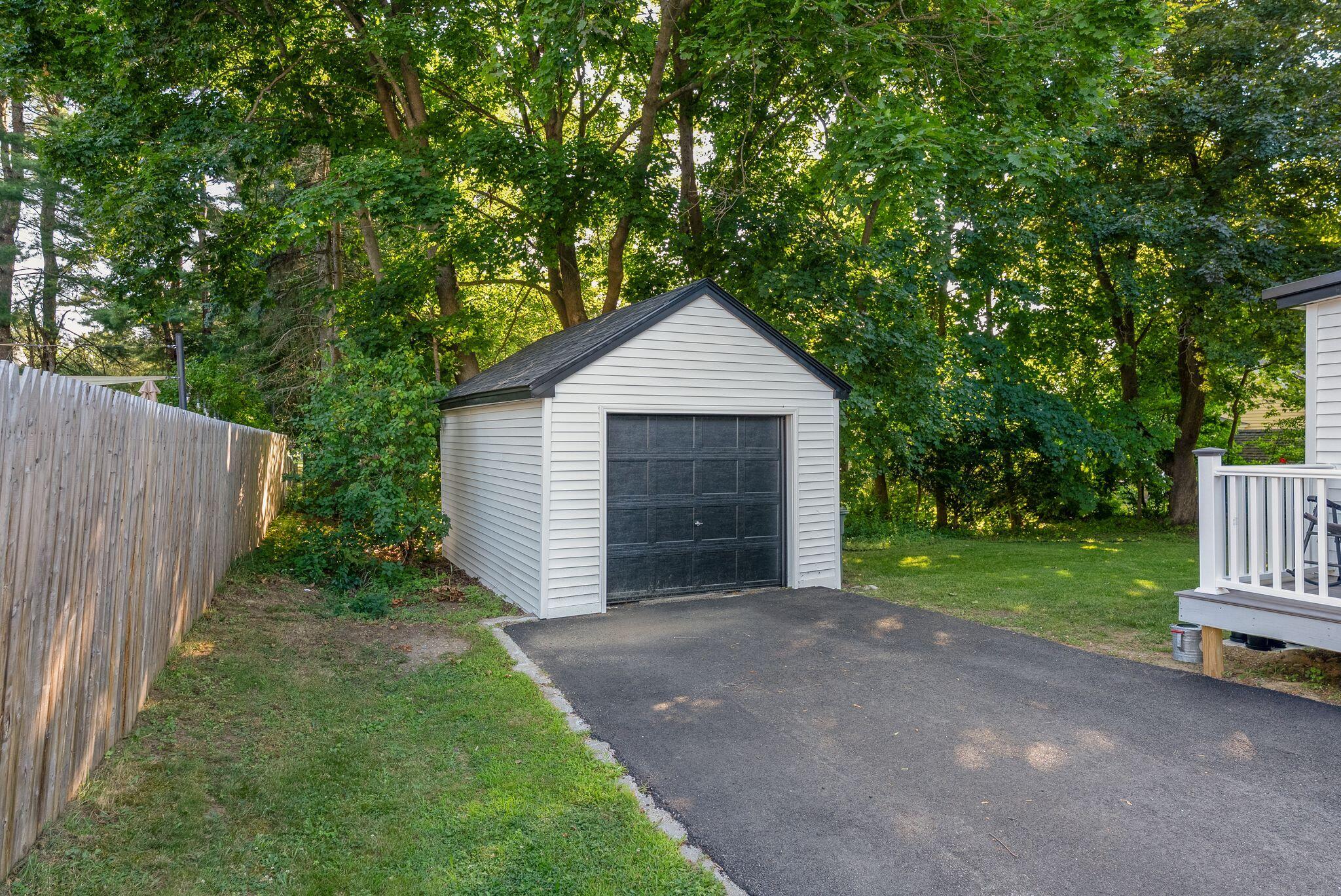 5 Calef Street