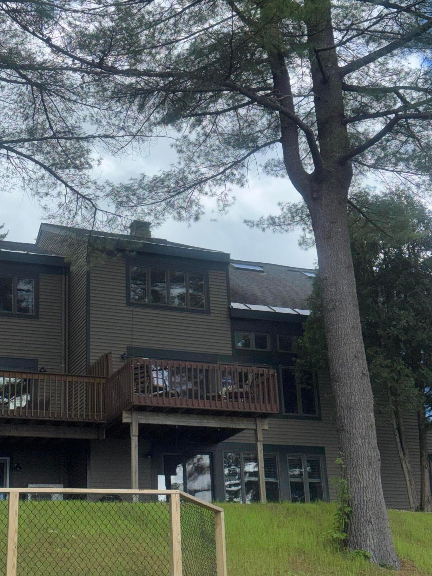 16 Millers Way 16
