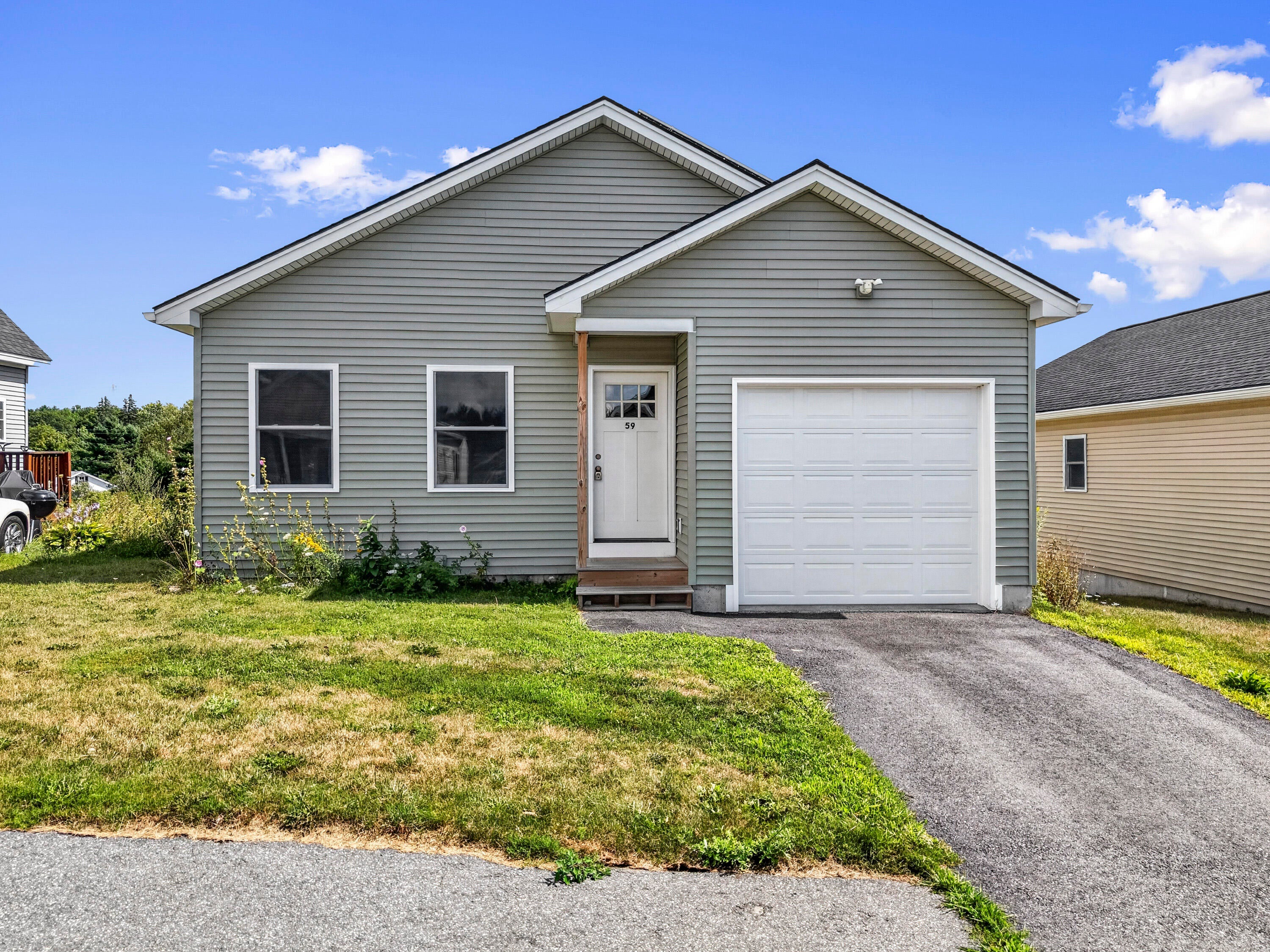 59 Village Circle