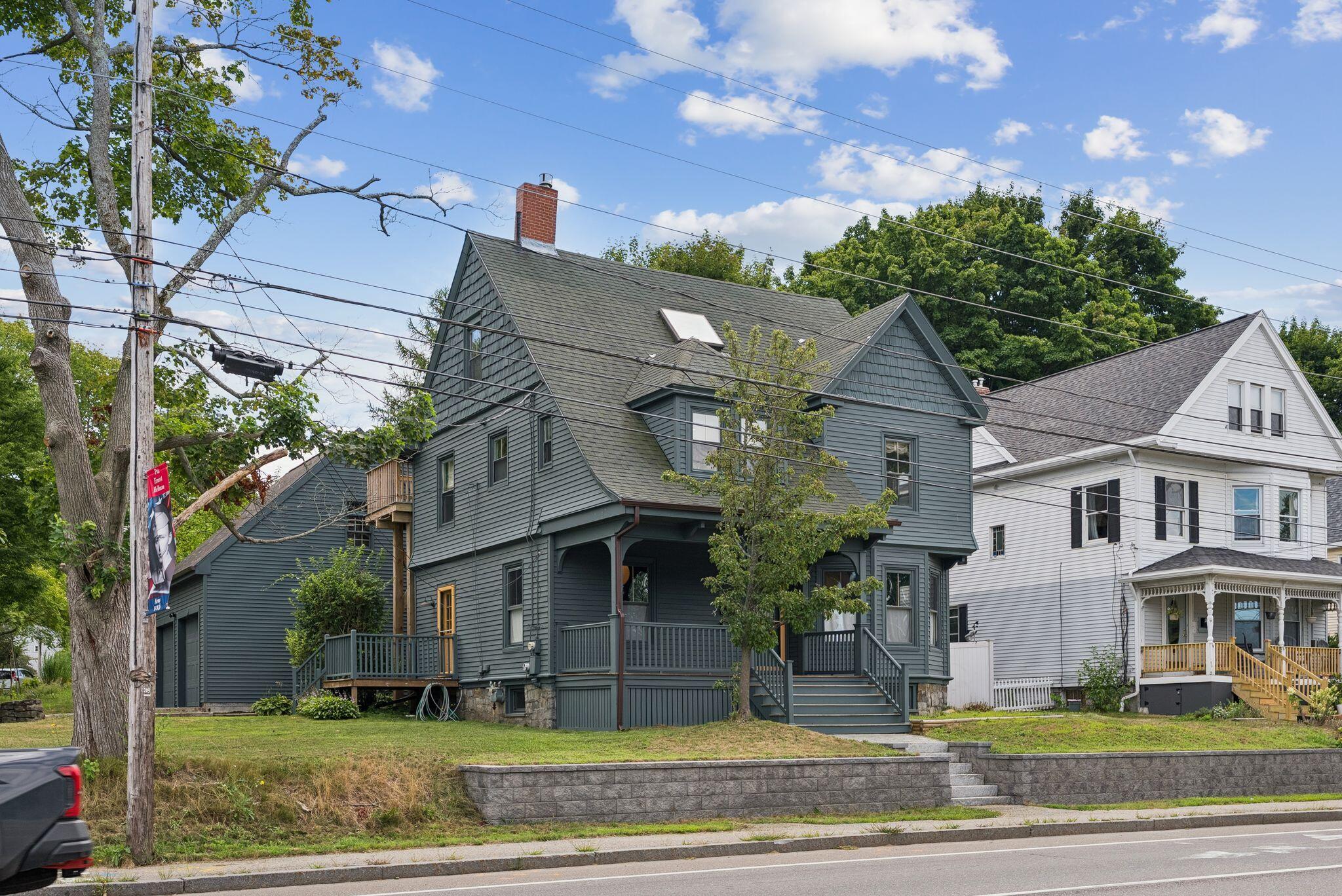 332 Broadway