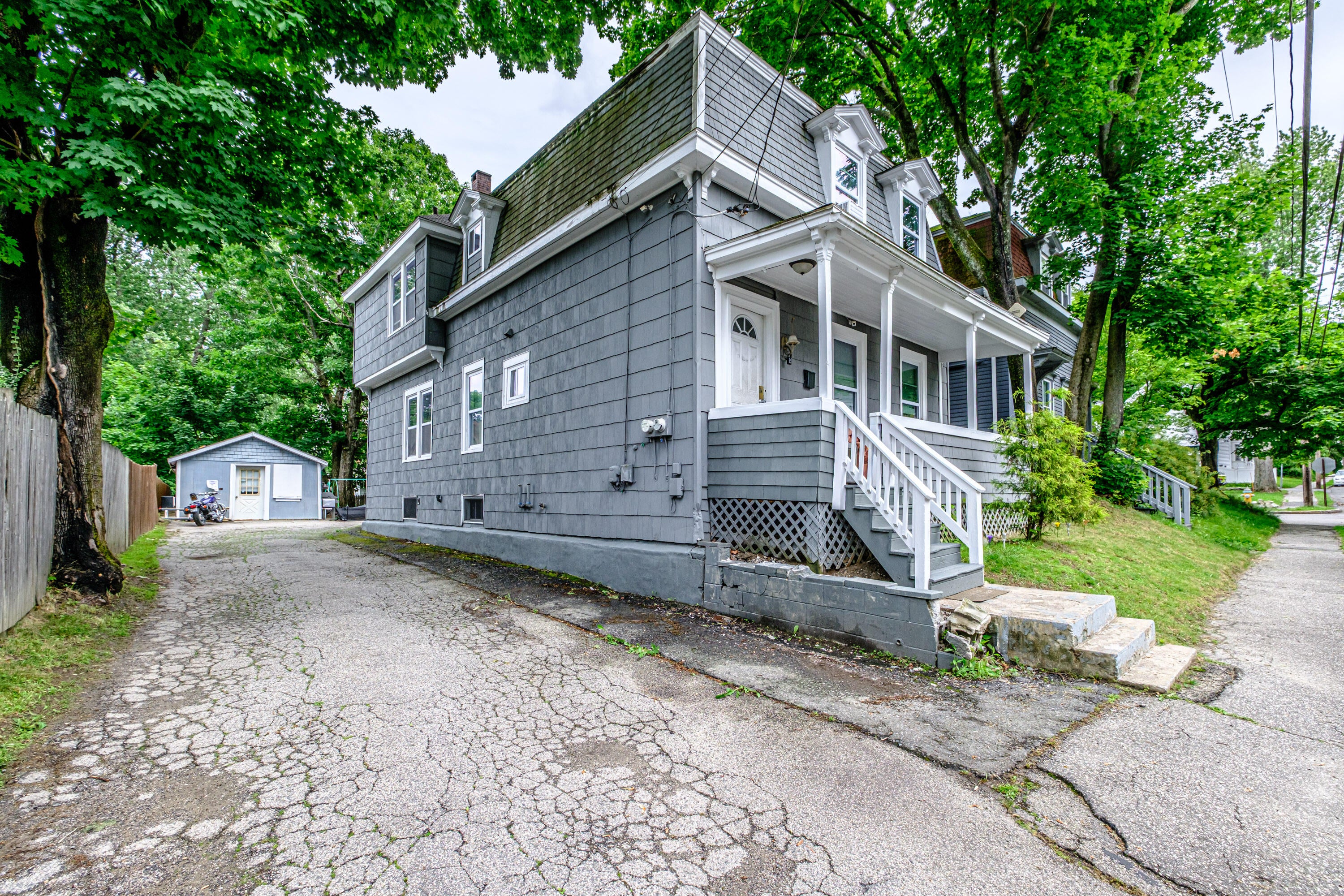 124 Brackett Street