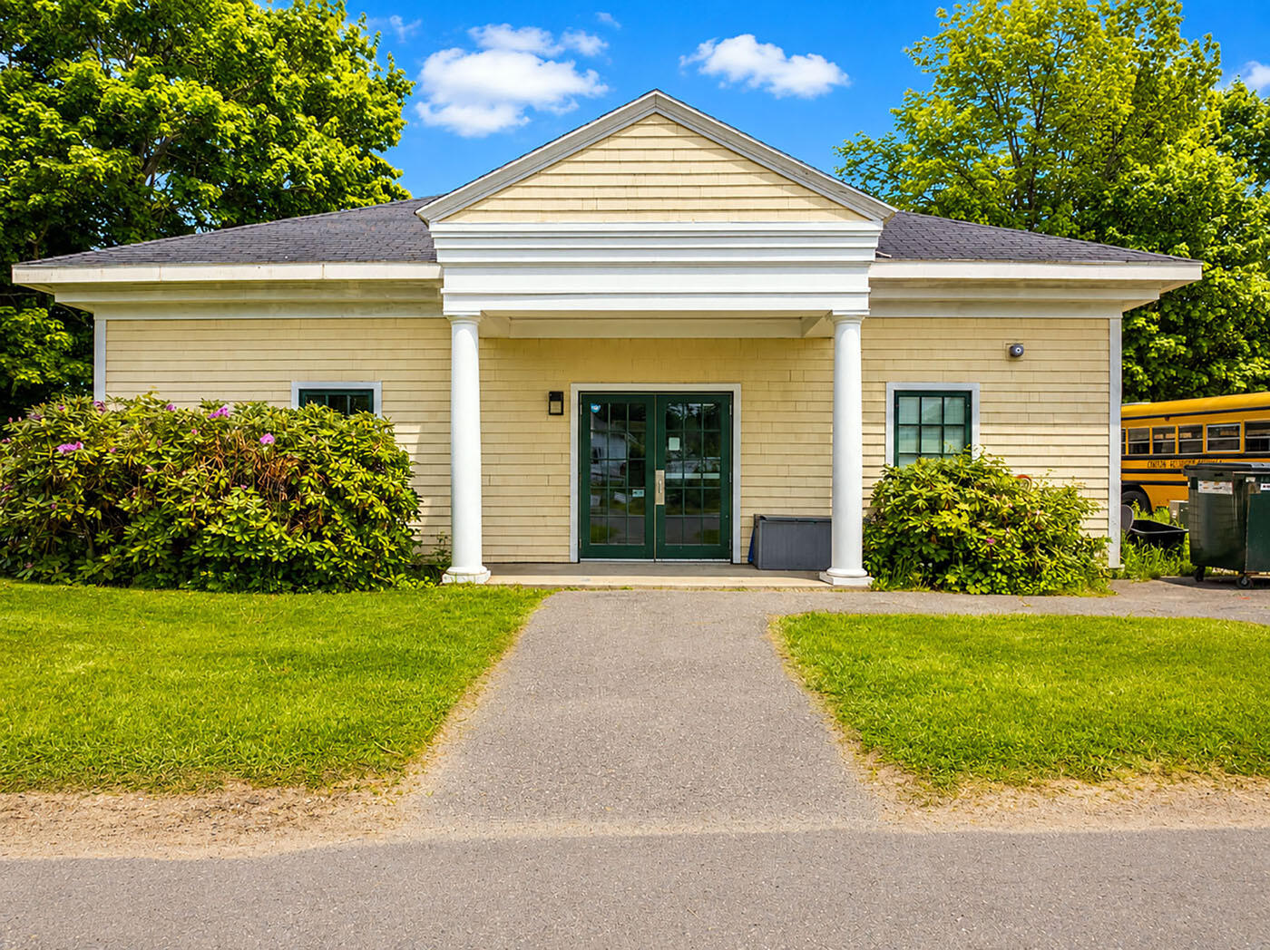 10 Knowlton Street