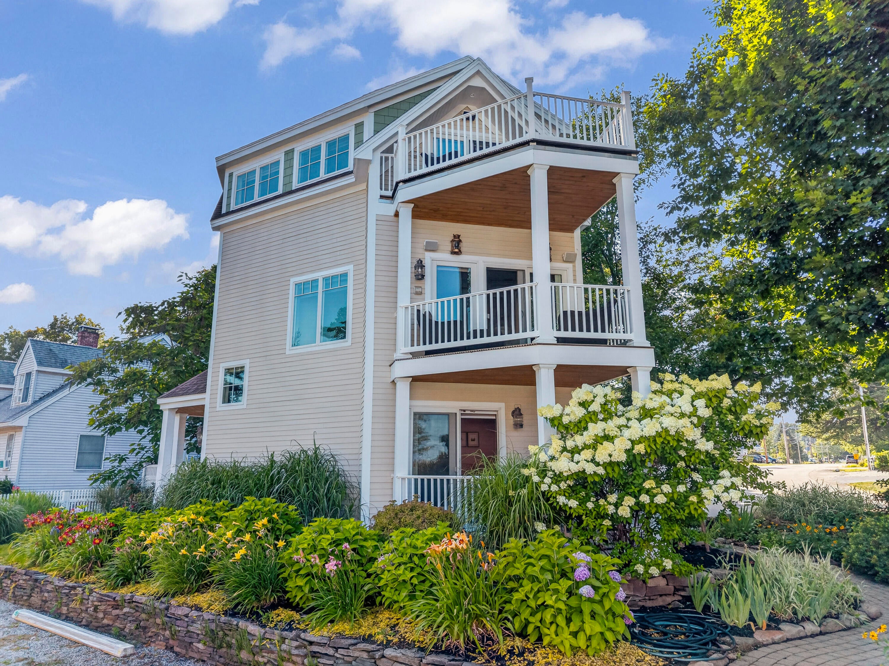 21 Beach Plum Lane