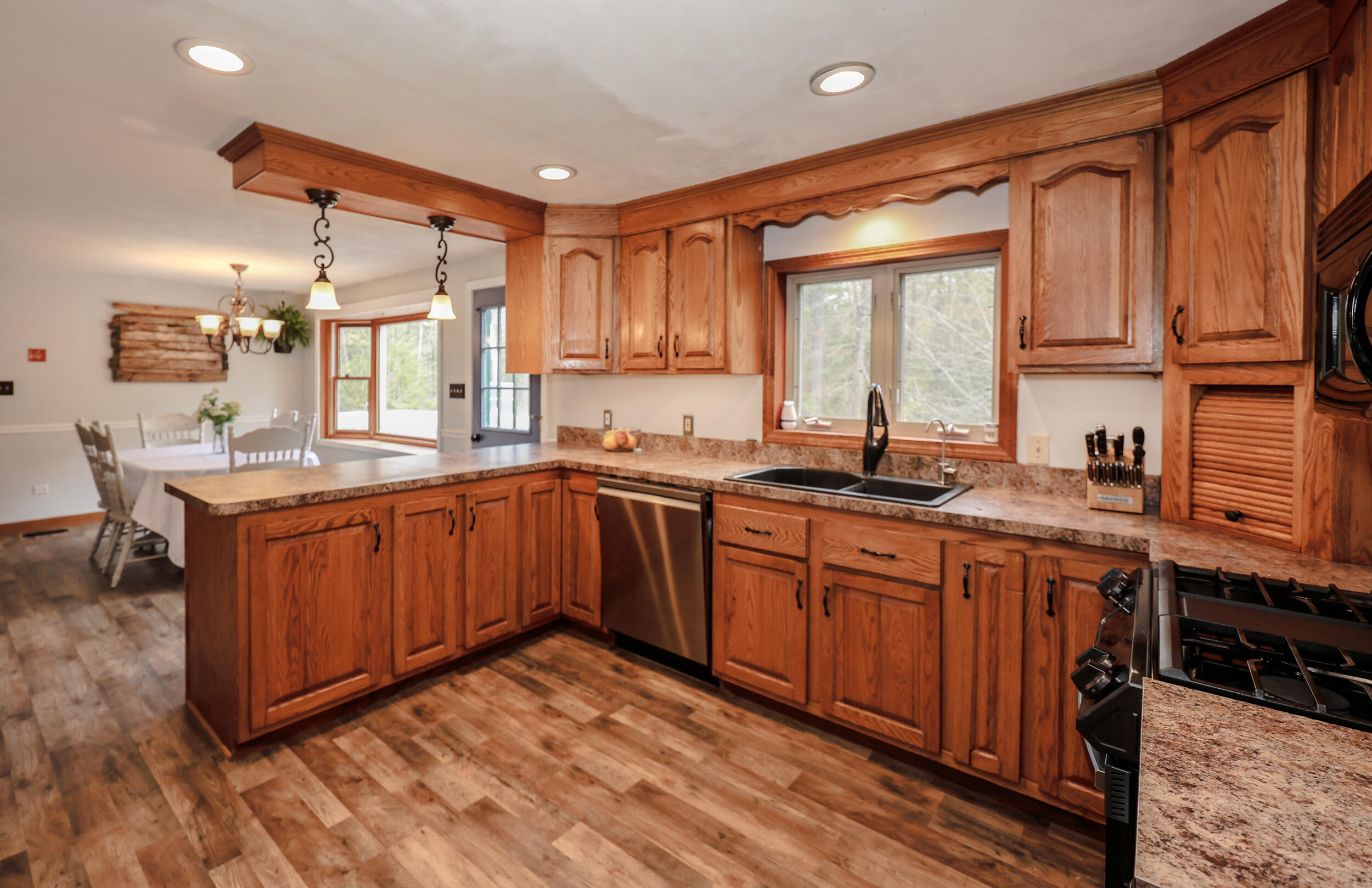 16 Buttonwood Drive