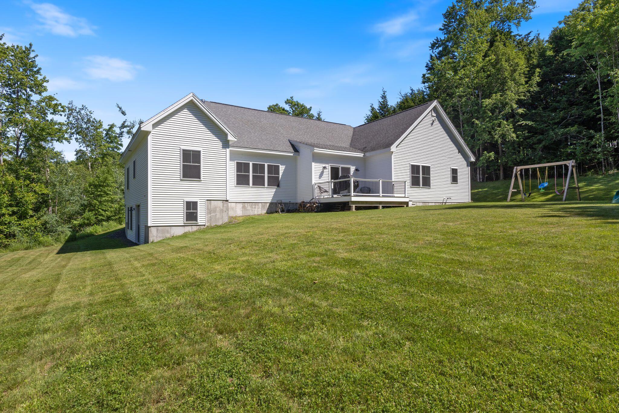 16 Abbi Lane