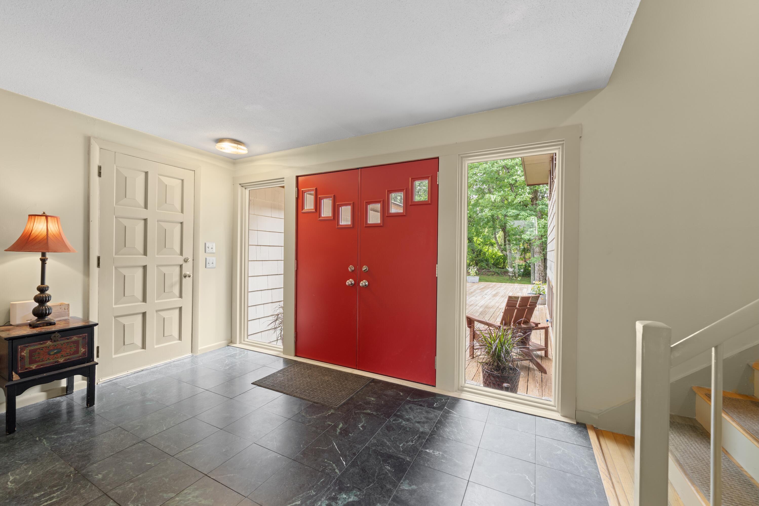 31 Upland Lane