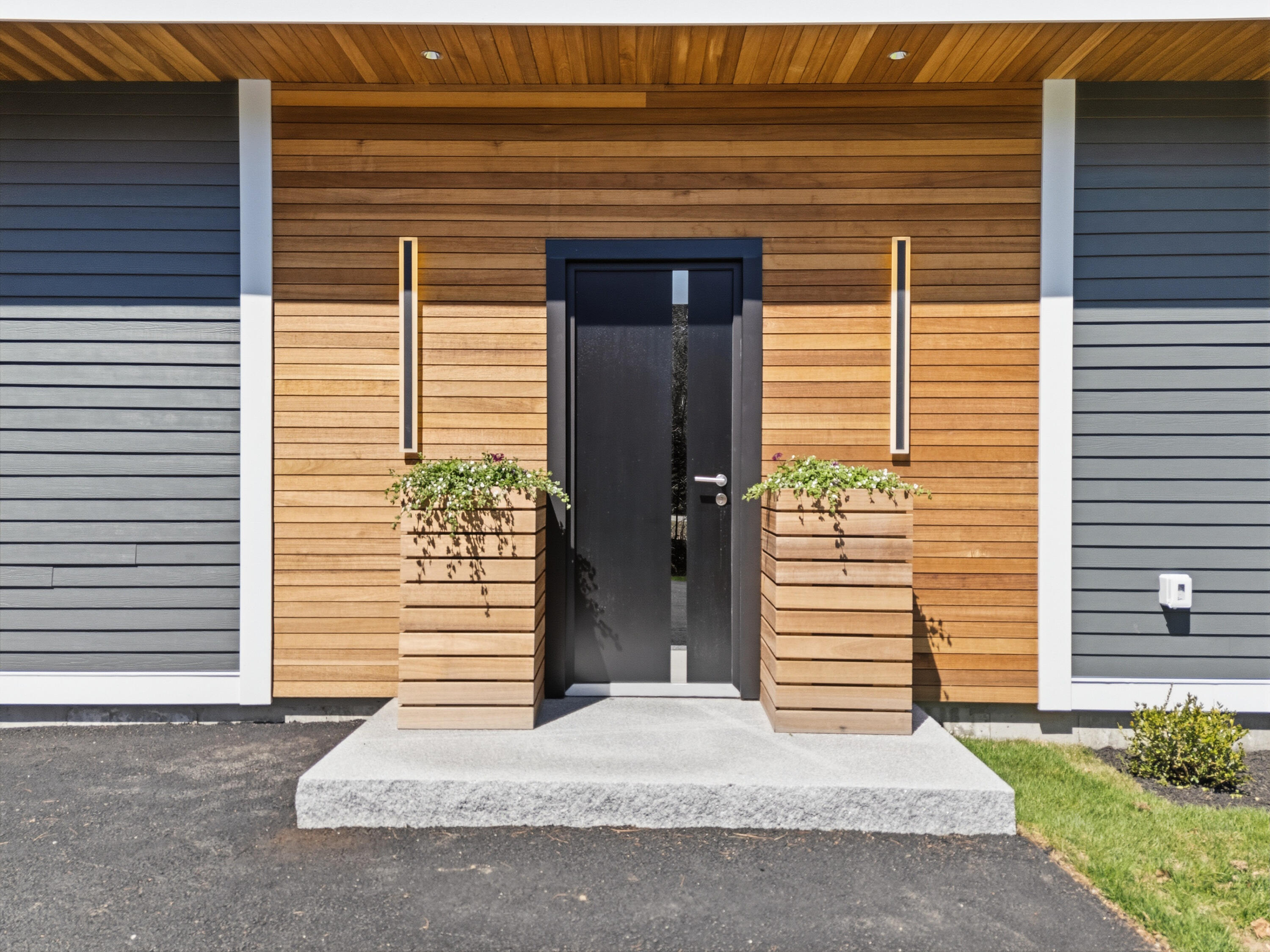 2 Woodside Meadow Road