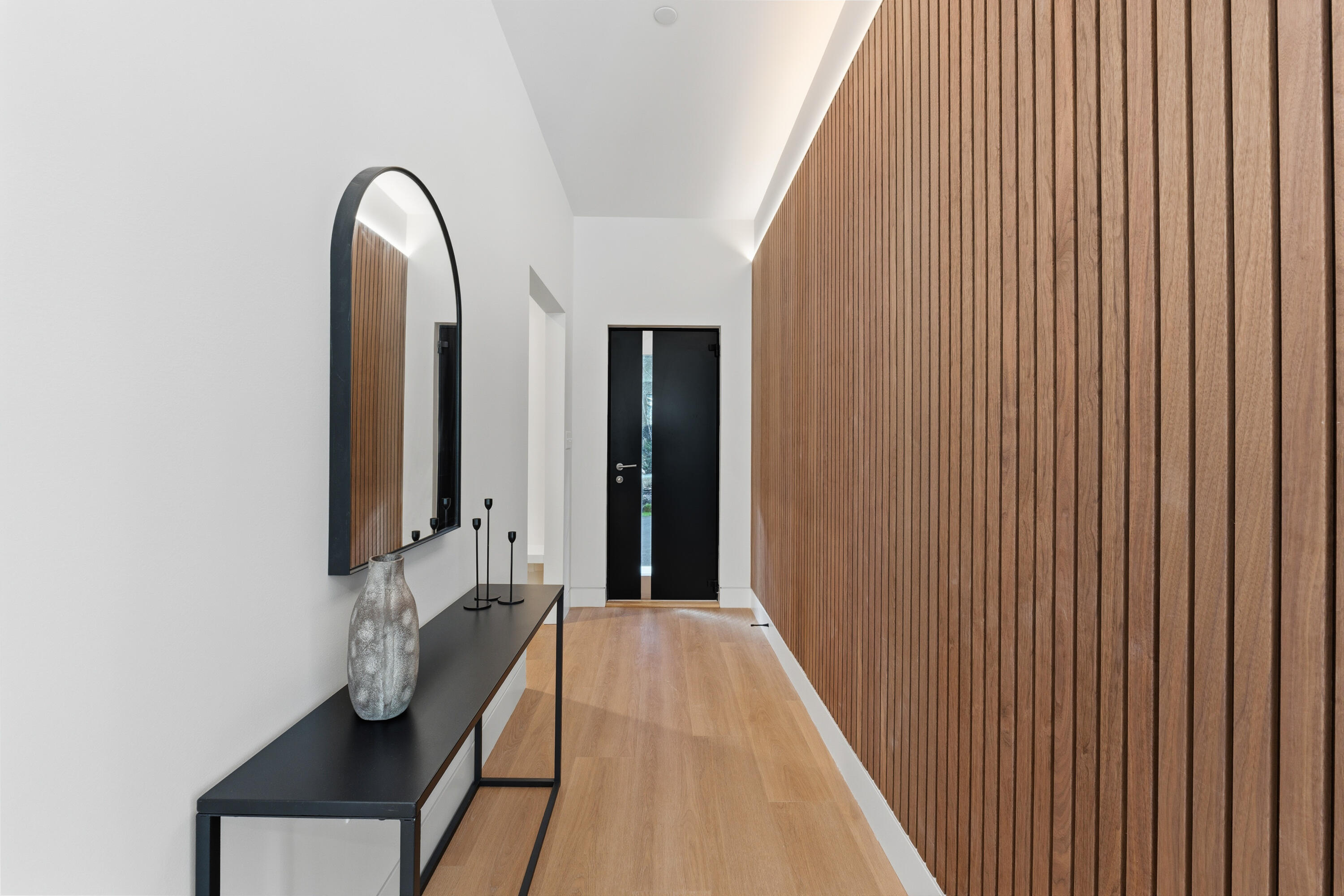 2 Woodside Meadow Road