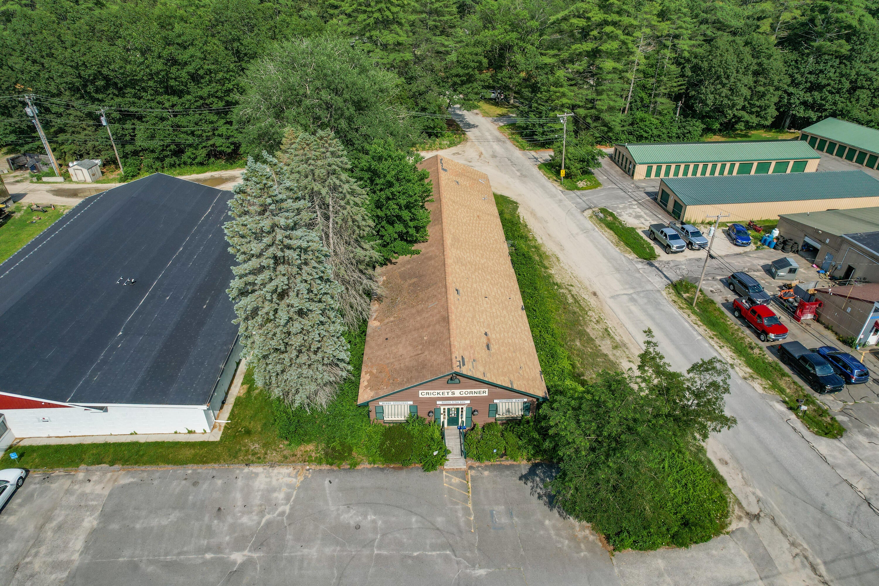 1223 Roosevelt Trail