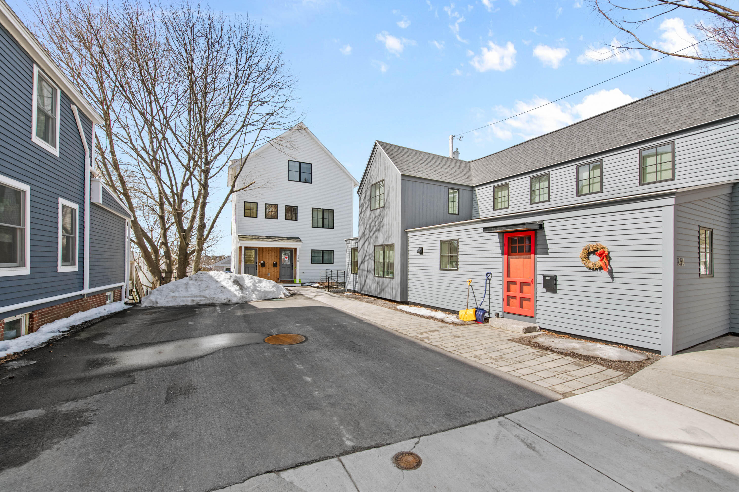 34 Hammond Street C