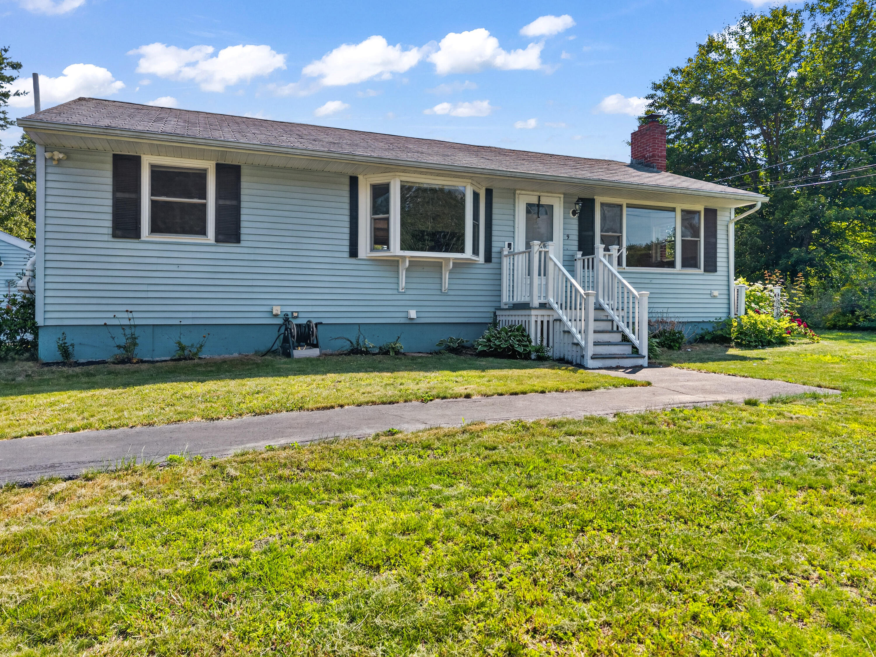 9 Poplar Drive