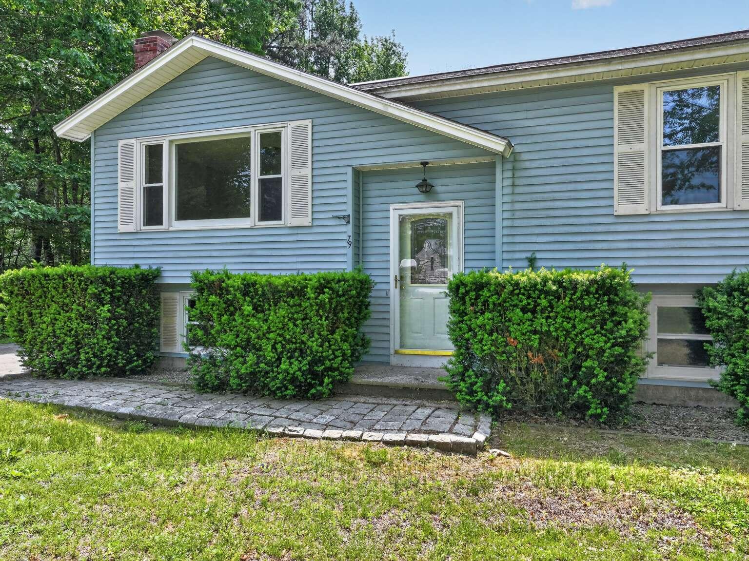 79 Ross Road