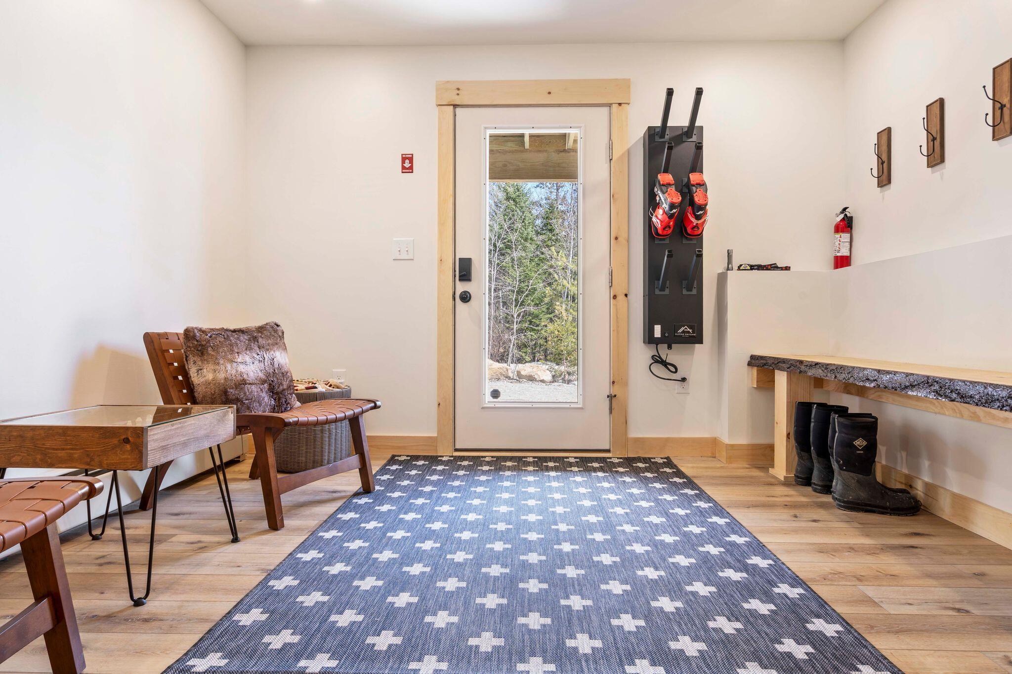 28 Thayer Way