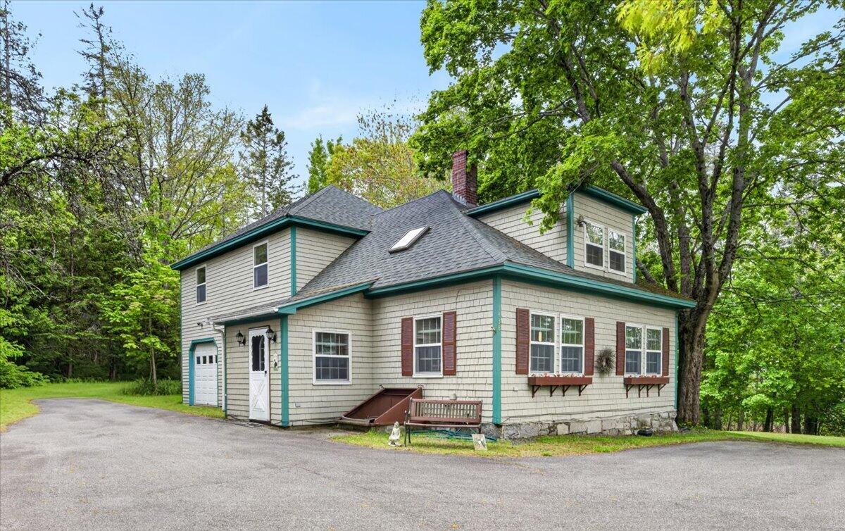 1438 State Highway 102
