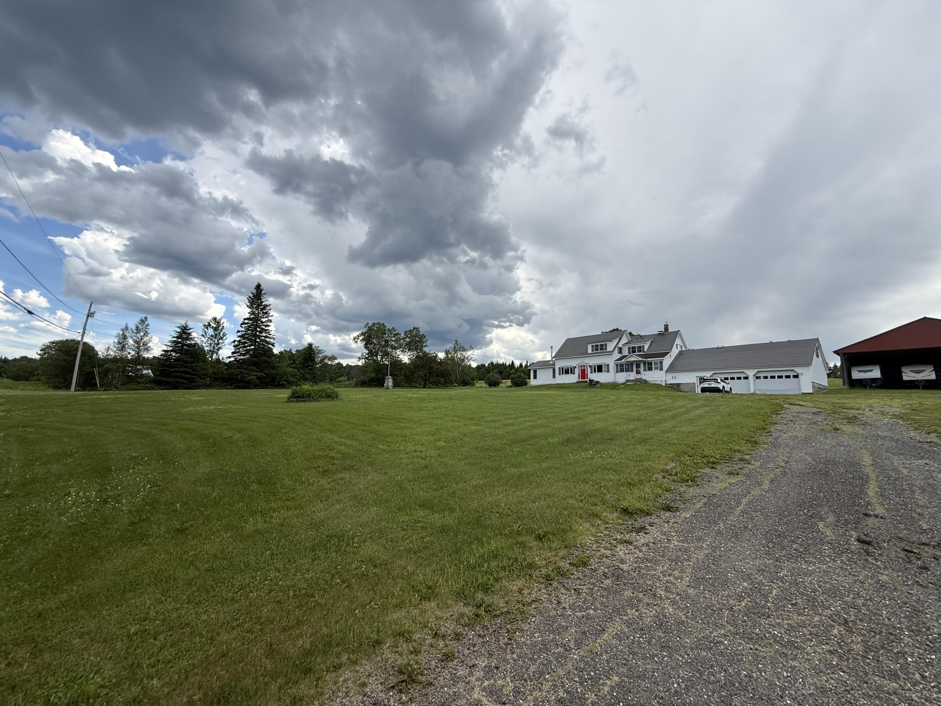 383 Benedicta Road