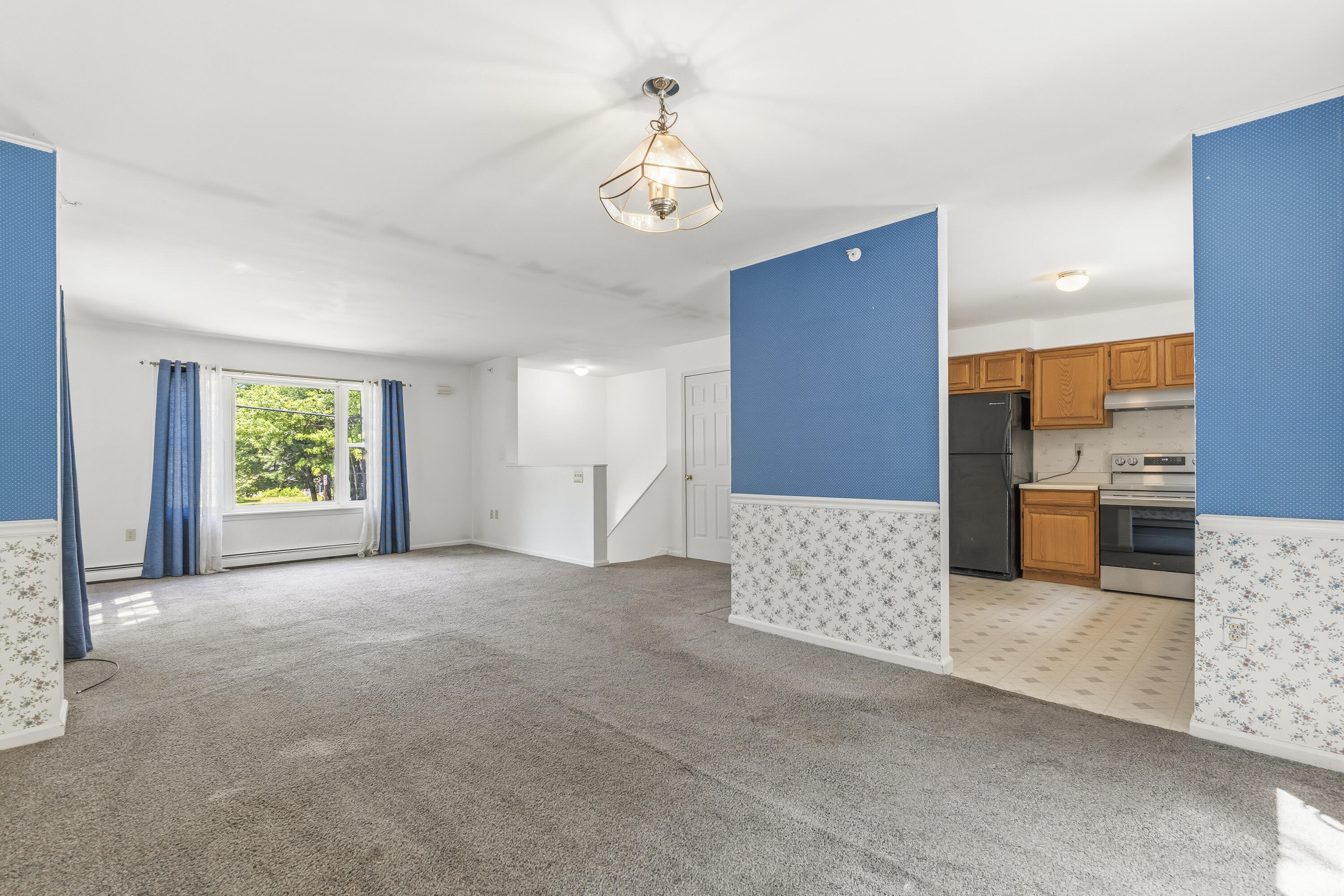 10 Basswood Road