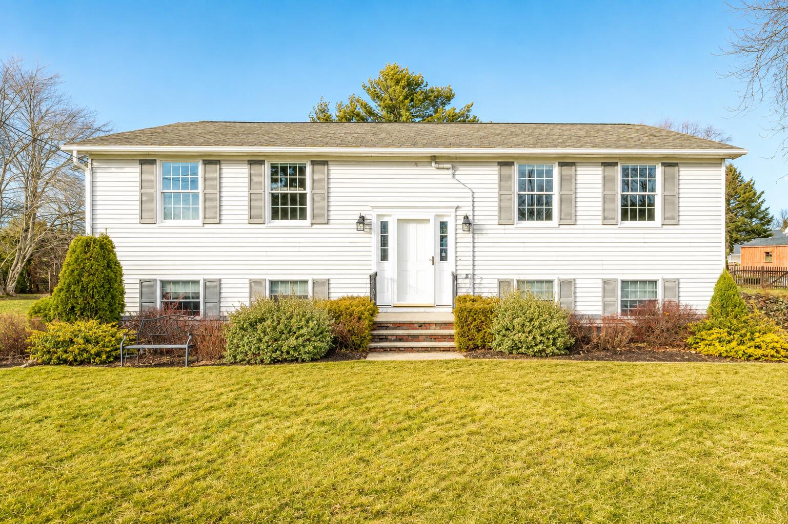 50 Laurel Circle