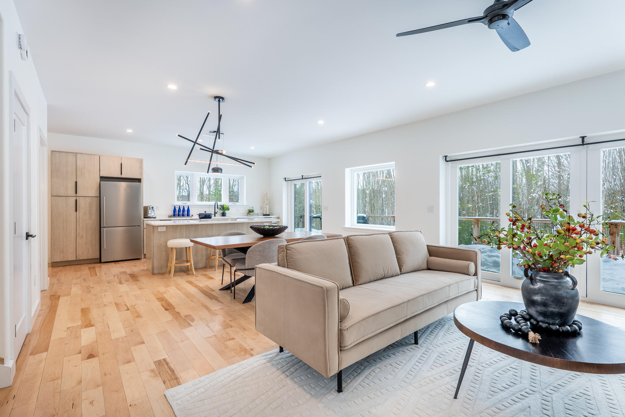 9 Windward Ridge