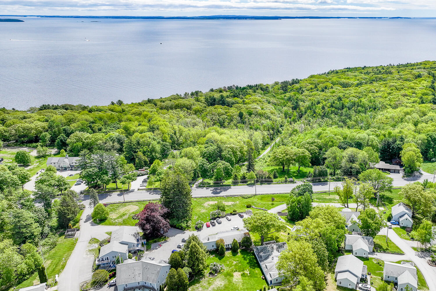 12 Hilltop Drive 12