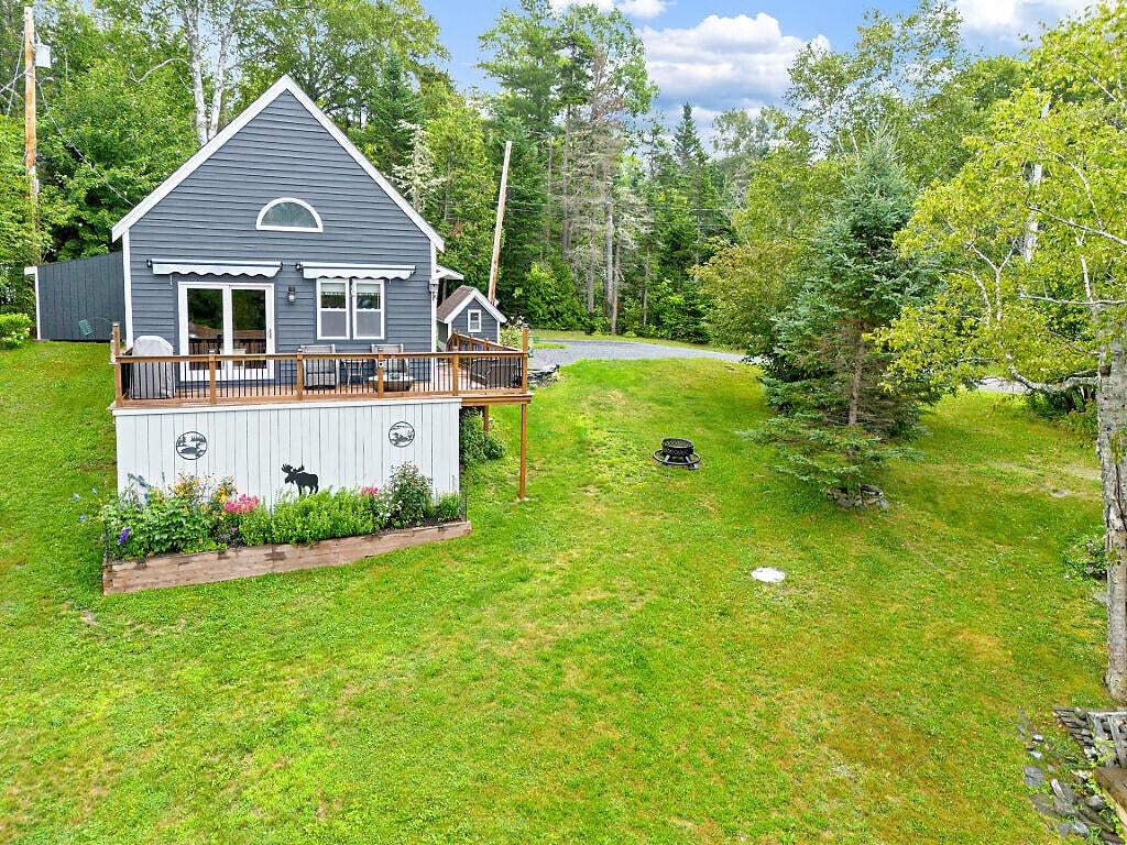 51 Birch Point Road